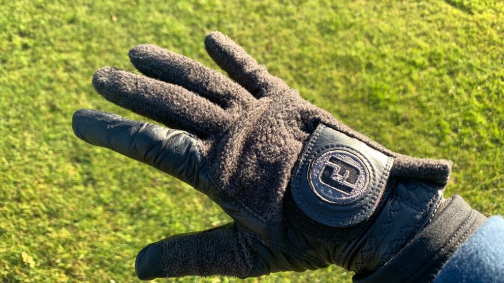 Winter Golf Gloves on the Market
